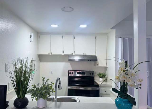Property at 875 W San Ysidro Blvd #14, San Ysidro, CA 92173, 1 bath