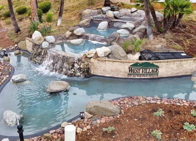 Property at 2863 Blackbush Ln, El Cajon, CA 92019, 2 beds, 2.5 baths