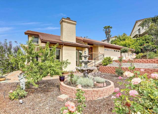 Property at 1239 Avocado Summit Dr, El Cajon, CA 92019, 3 beds, 2.5 baths