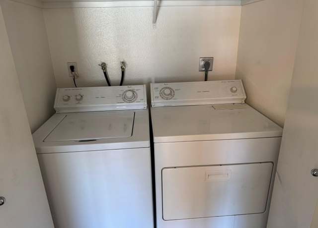 Property at 225 Diamond Way #212, Vista, CA 92083, 2 beds, 2 baths