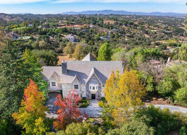 Property at 5 Rolling View Ln, Fallbrook, CA 92028, 5 beds, 5.5 baths