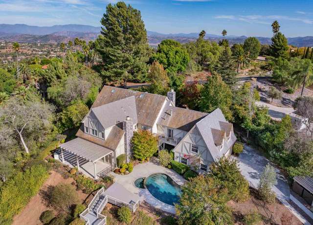 Property at 5 Rolling View Ln, Fallbrook, CA 92028, 5 beds, 5.5 baths