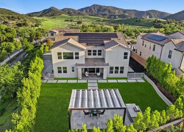 Property at 2807 California Poppy St, Escondido, CA 92029, 5 beds, 4.5 baths