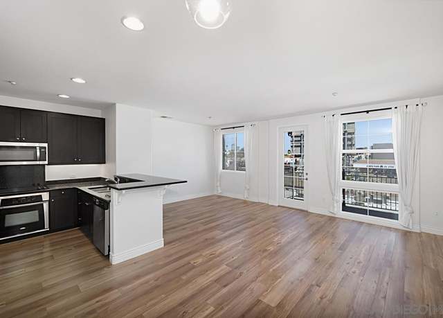 Property at 3957 30Th St #319, San Diego, CA 92104, 1 bed, 1 bath