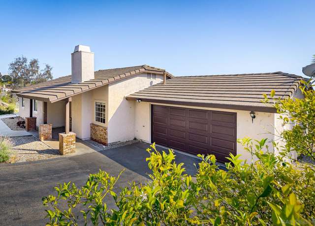 Property at 27301 Rowel Ct, Valley Center, CA 92082, 3 beds, 2 baths