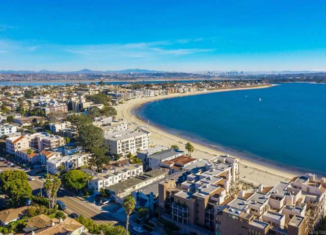 Property at 2002 Missouri St #6, San Diego, CA 92109, 2 beds, 2 baths
