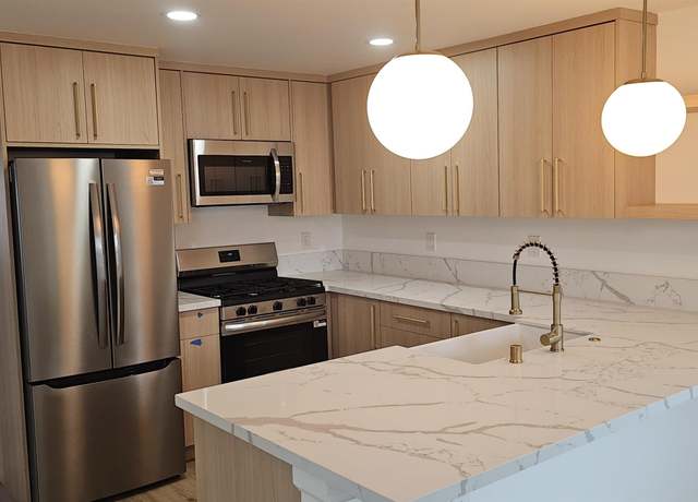 Property at 8210 Orchard Ave, La Mesa, CA 91942, 2 beds, 1 bath