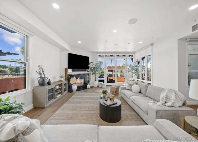 Property at 141 Orange Ave #202, Coronado, CA 92118, 3 beds, 4 baths