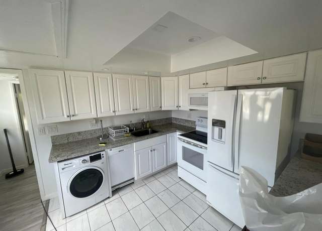 Property at 64281 Spyglass Ave #42, Desert Hot Springs, CA 92240, 1 bed, 1 bath