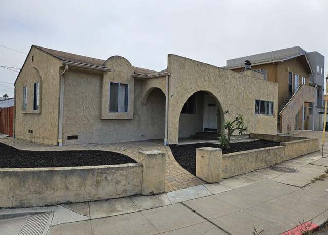 Property at 1561-65 Evergreen St, San Diego, CA 92106, 6 beds, 4 baths