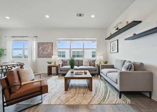 Property at 2054 Luzon Ln #3, Chula Vista, CA 91915, 3 beds, 3 baths