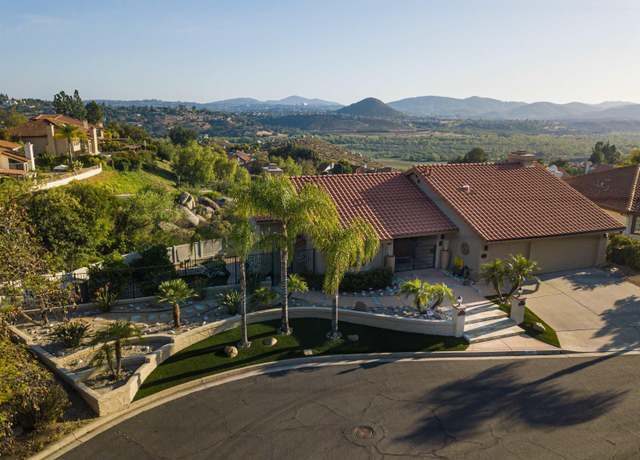 Property at 3933 Pinnacle Pl, Escondido, CA 92025, 4 beds, 3 baths
