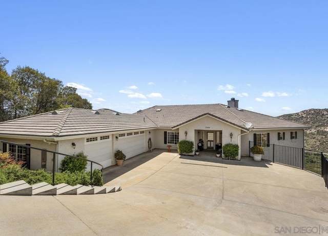 Property at 23404 Calistoga Pl, Ramona, CA 92065, 5 beds, 3 baths