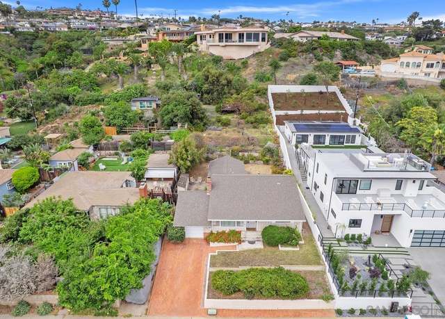 Property at 5461 Linda Rosa Ave, La Jolla, CA 92037, 3 beds, 2 baths