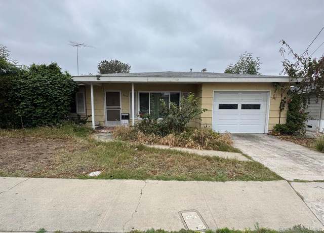 Property at 5220 E Falls Vw, San Diego, CA 92115, 2 beds, 1 bath