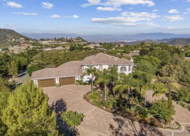 Property at 21100 Paseo Montana, Murrieta, CA 92562, 5 beds, 5.5 baths