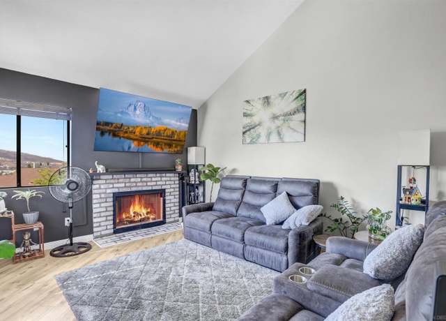 Property at 3049 Golden Oak Way, Spring Valley, CA 91978, 2 beds, 2 baths