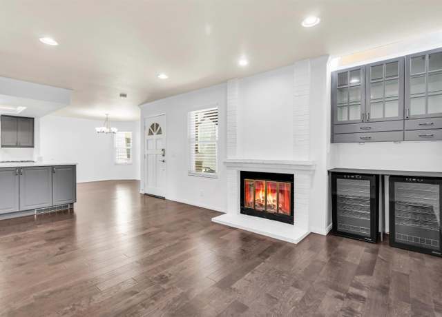 Property at 3985 Normal #1, San Diego, CA 92103, 2 beds, 2 baths