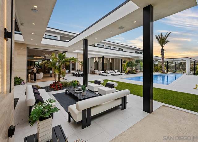 Property at 6283 La Jolla Scenic Dr S, La Jolla, CA 92037, 8 beds, 8 baths
