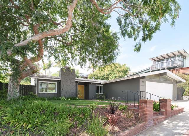 Property at 4922 Pacifica Dr, San Diego, CA 92109, 4 beds, 2 baths