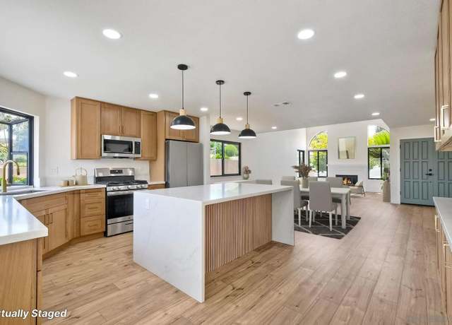 Property at 13356 Corte De Comares, San Diego, CA 92128, 3 beds, 2 baths