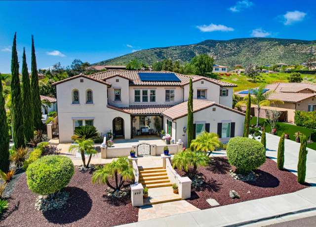 Property at 466 Agua Vista Dr, Chula Vista, CA 91914, 5 beds, 4.5 baths