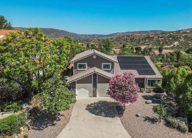 Property at 15549 Vista Vicente Dr, Ramona, CA 92065, 3 beds, 2.5 baths