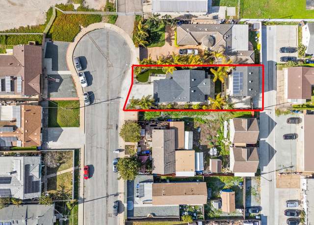 Property at 523 9th St, Imperial Beach, CA 91932, 6 beds, 4.5 baths