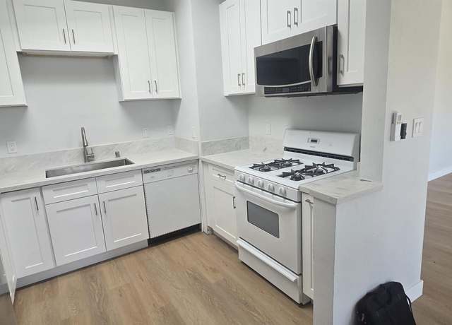 Property at 639 Vista Way, Chula Vista, CA 91910, 3 beds, 1.5 baths