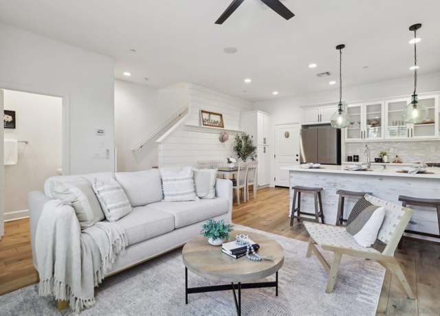 Property at 1985 Paseo Cultura #64, Chula Vista, CA 91913, 3 beds, 2.5 baths