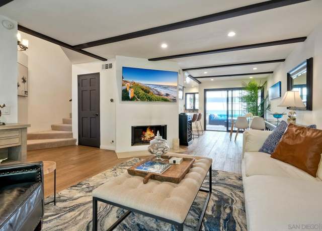 Property at 8666 Villa La Jolla Dr #4, La Jolla, CA 92037, 2 beds, 2.5 baths