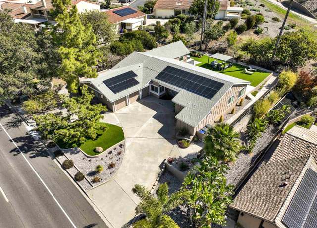 Property at 17351 Saint Andrews Dr, Poway, CA 92064, 5 beds, 4 baths