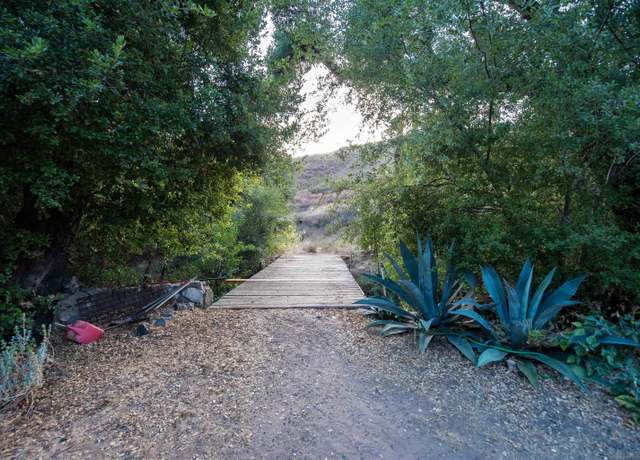 Property at 19360 Camino Vista Rd, Ramona, CA 92065, 2 beds, 1 bath
