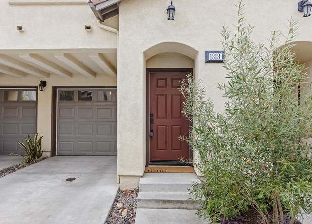 Property at 1313 Terracina Ln, San Diego, CA 92103, 2 beds, 2.5 baths