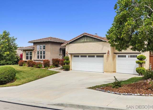 Property at 3180 Ridgeline Pl, Escondido, CA 92027, 4 beds, 3.5 baths