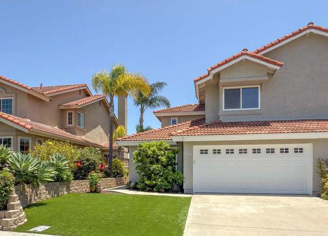 Property at 2241 Summerhill Dr, Encinitas, CA 92024, 3 beds, 2.5 baths