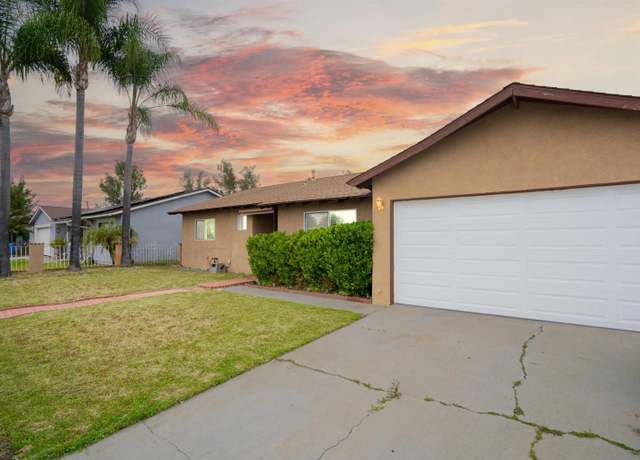 Property at 1010 N Ivy St, Escondido, CA 92026, 3 beds, 1.5 baths