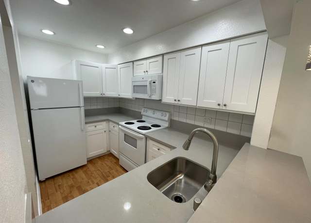 Property at 8043 Caminito De Pizza Unit G, San Diego, CA 92108, 1 bath