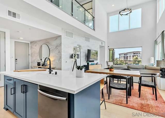 Property at 2460 Community Ln #8, San Diego, CA 92108, 3 beds, 2.5 baths