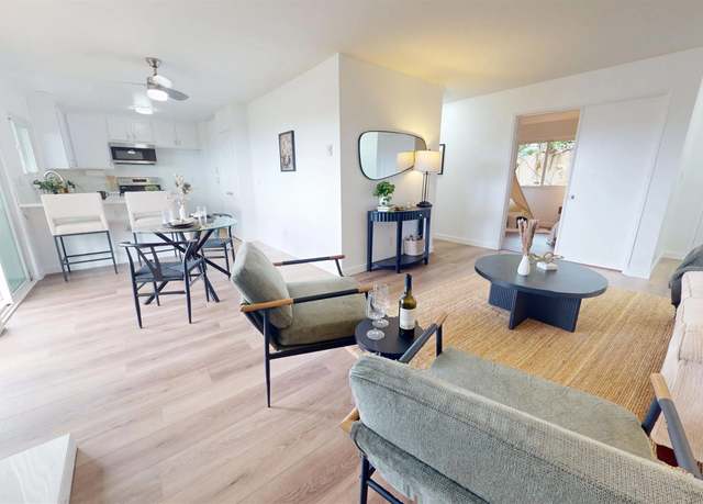Property at 3652 Clairemont Dr Unit 1B, San Diego, CA 92117, 2 beds, 1 bath
