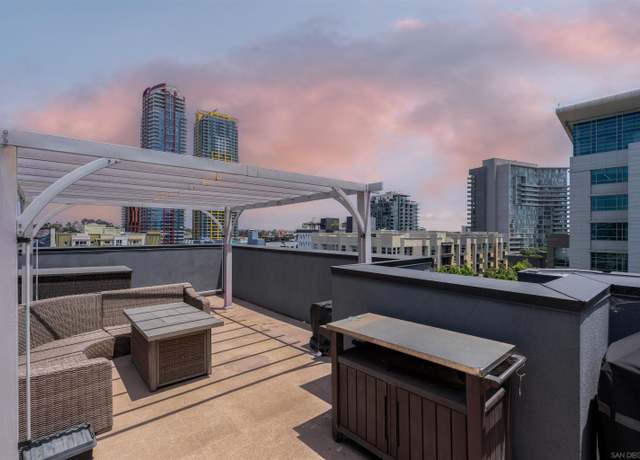 Property at 550 Park Blvd #2602, San Diego, CA 92101, 2 beds, 2 baths