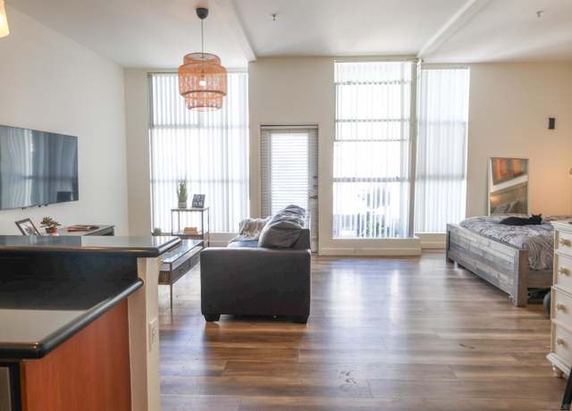 Property at 120 Island Ave #332, San Diego, CA 92101, 1 bath