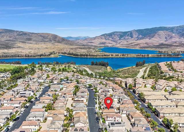 Property at 2816 Weeping Willow Rd, Chula Vista, CA 91915, 3 beds, 2.5 baths