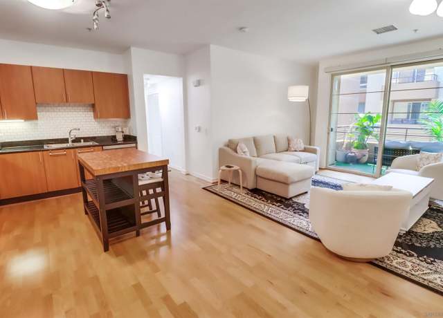Property at 1465 C St #3509, San Diego, CA 92101, 2 beds, 2 baths
