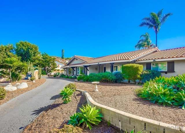 Property at 2035 Camino Cantera, Vista, CA 92084, 5 beds, 4.5 baths