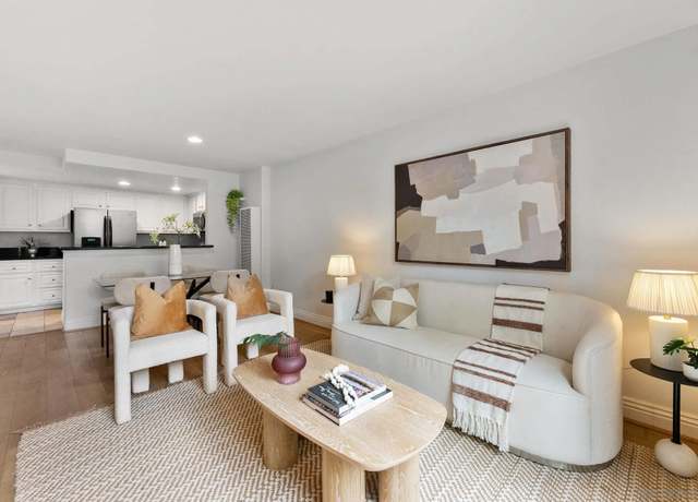 Property at 3957 Nobel Dr #207, San Diego, CA 92122, 1 bed, 1 bath