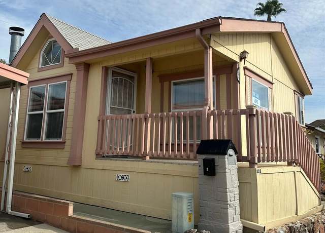 Property at 328 Killdeer Ln, Oceanside, CA 92057, 2 beds, 2 baths