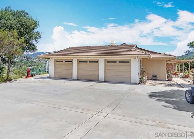 Property at 3176 Via Viejas, Alpine, CA 91901, 4 beds, 2.5 baths