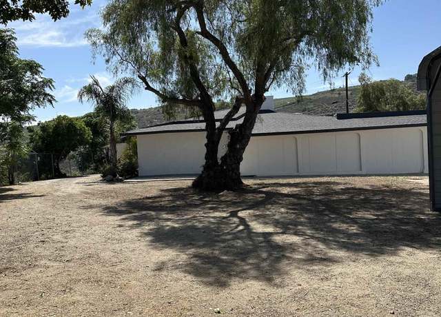 Property at 31245 Palimo Dr, Escondido, CA 92026, 3 beds, 2 baths
