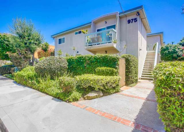 Property at 975 Laguna Dr, Carlsbad, CA 92008, 5 beds, 4 baths